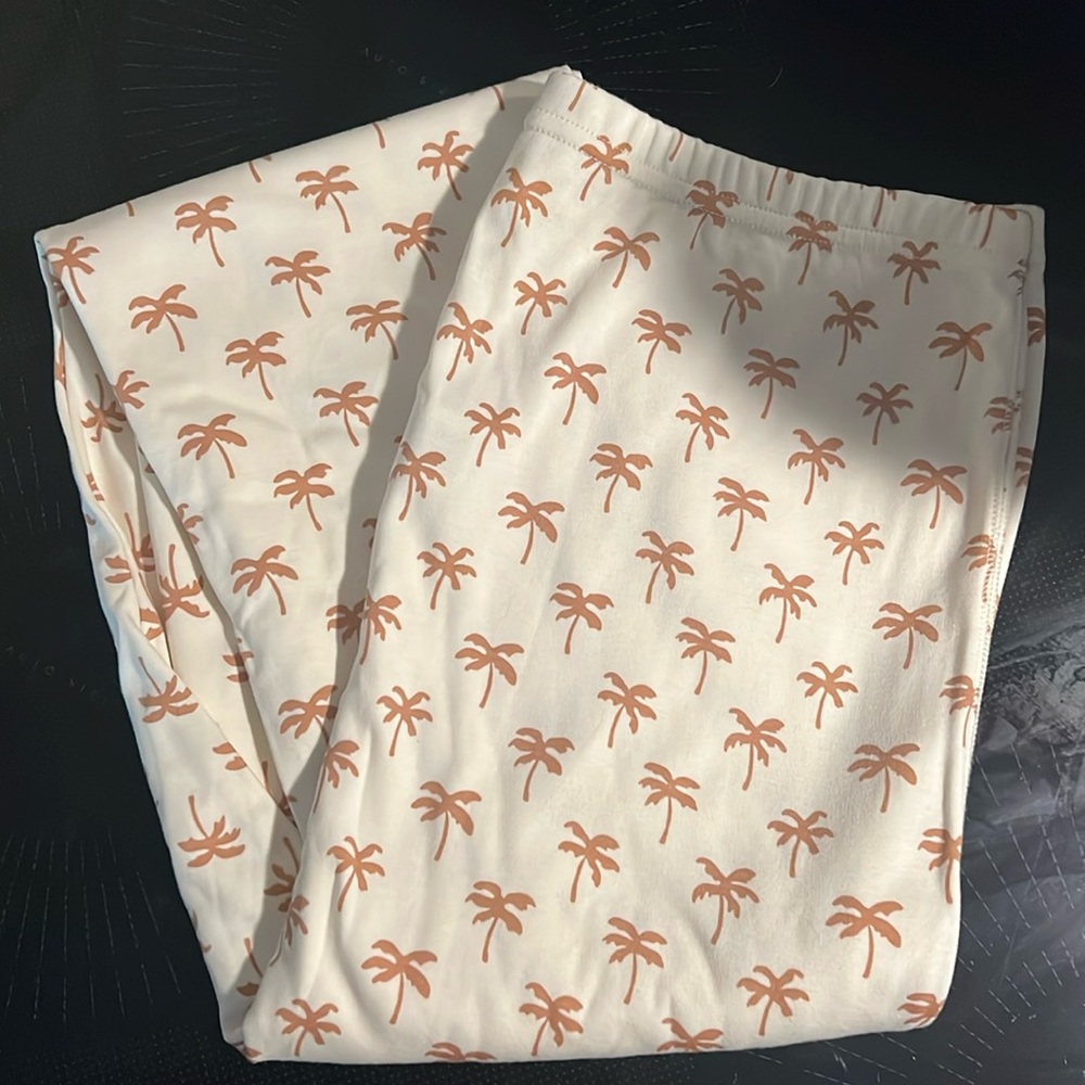 Roller Rabbit - Pj Bottoms- Brand New - Faherty Collaboration 🌴